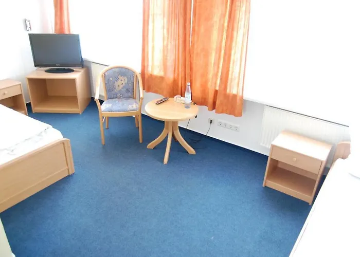 Johnel Hennef (Sieg)